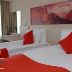 Kordon Alsancak 3* איזמיר
