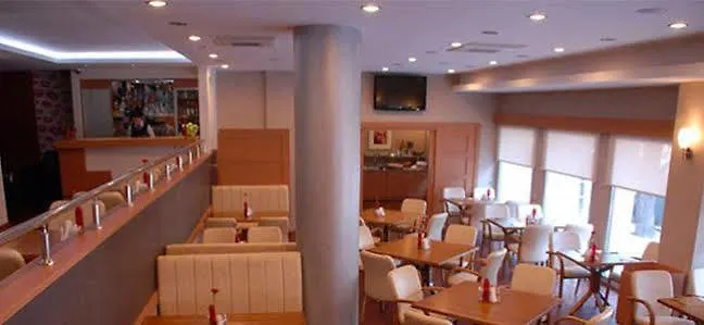 Szálloda Kordon Alsancak 3*