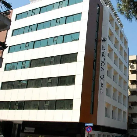 Hotel Kordon Alsancak 3*